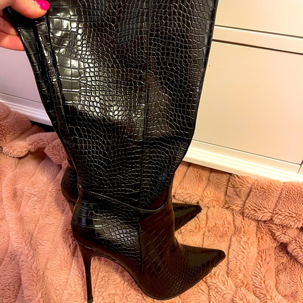 Black need high boots